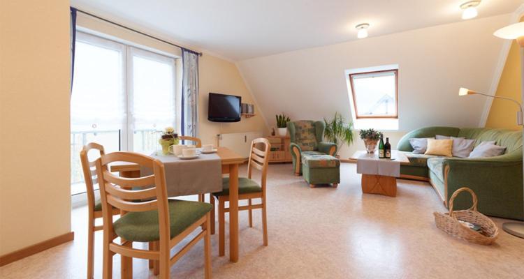 Ferienhaus Zenz - Ferienwohungen Ernst Extérieur photo